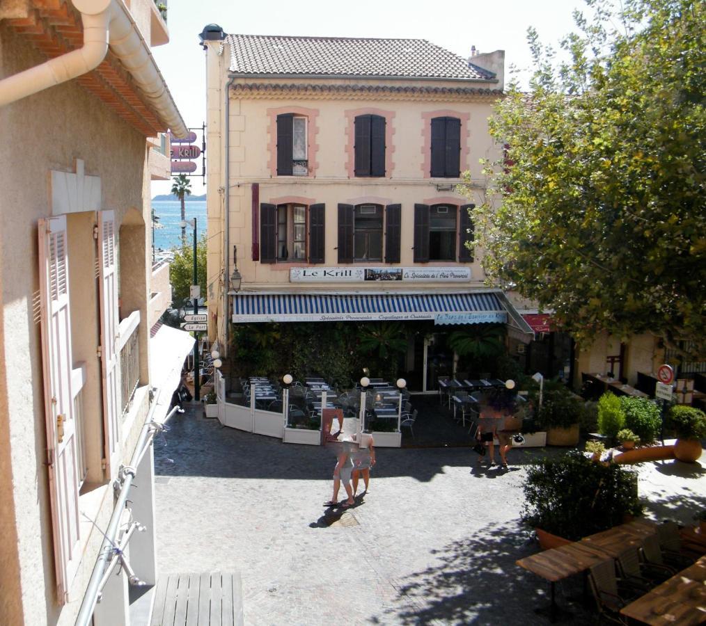 Les 12 Sables Apartment Le Lavandou Exterior photo