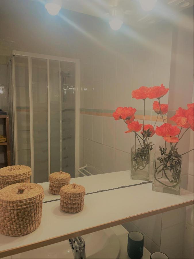 Les 12 Sables Apartment Le Lavandou Exterior photo