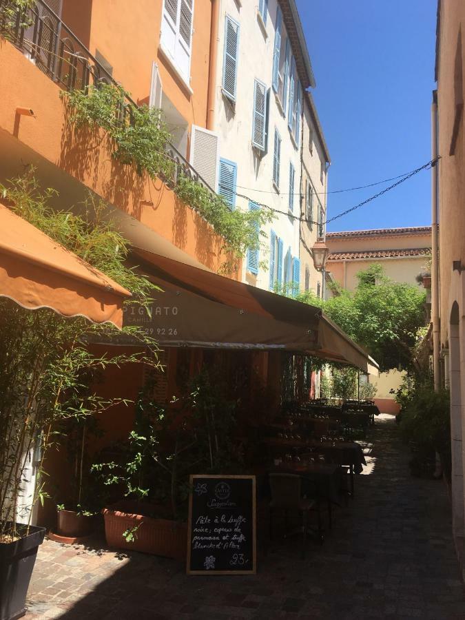 Les 12 Sables Apartment Le Lavandou Exterior photo